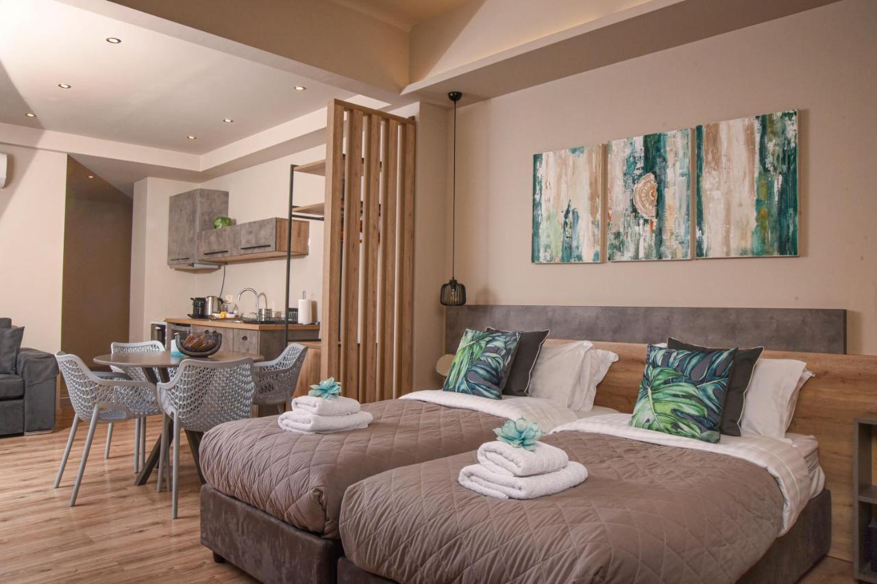 Wisdom Residence Luxury Apartments At Plaka Athens Exterior photo